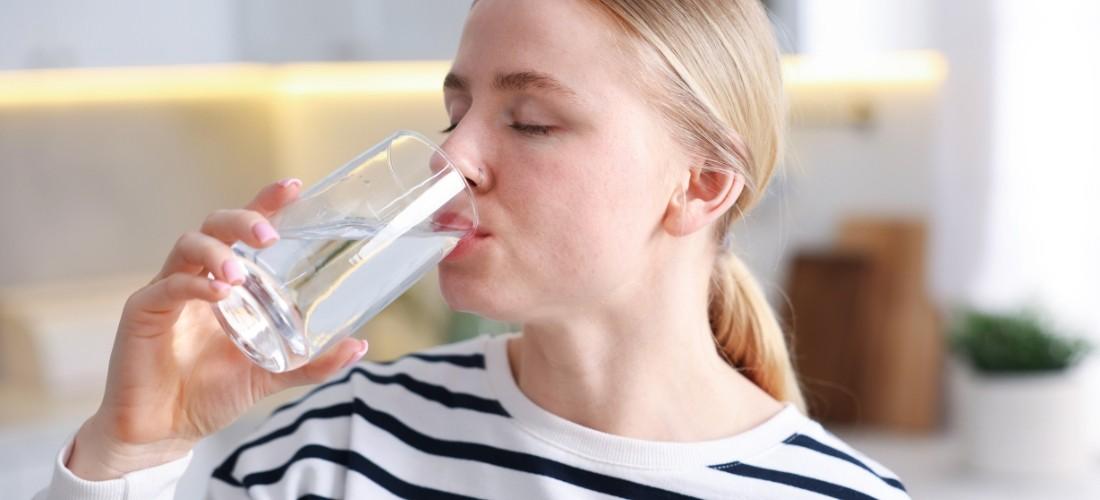 drinking warm water before meals