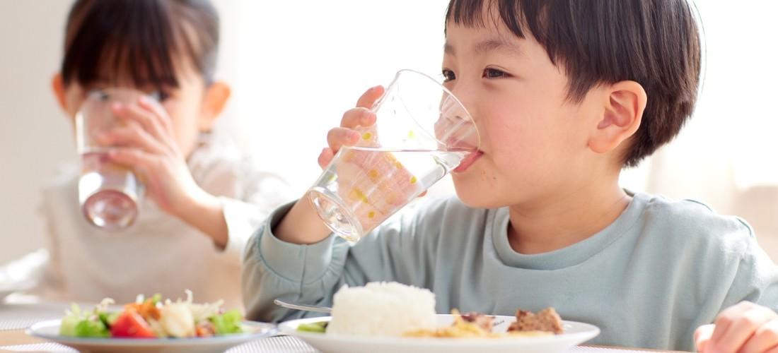 drinking water before meals